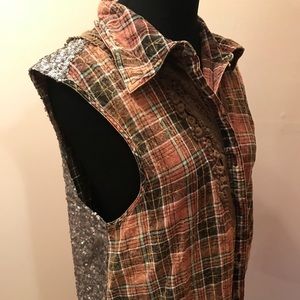 Gimmicks by BKE Cut Off Sleeve Button Down